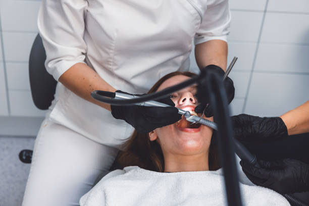Best Emergency Tooth Extraction in Lansing, IL